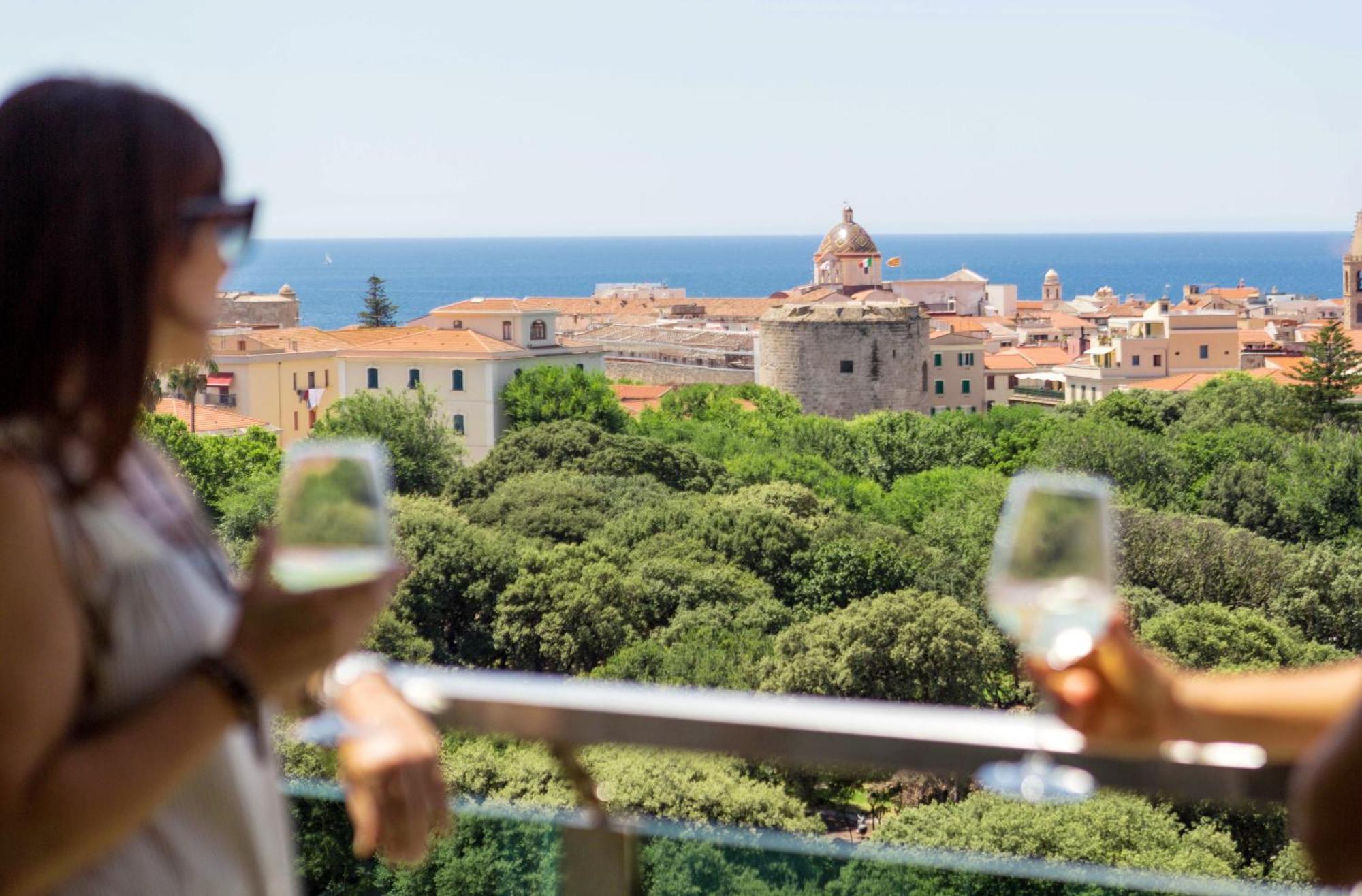 ホテル カタルーニャ アルゲーロ エクステリア 写真